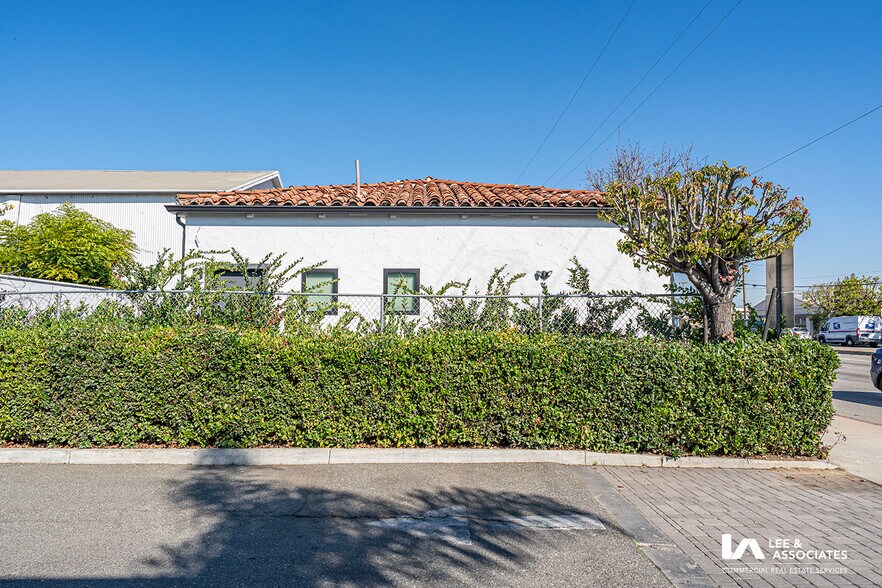 More Photos Of 3431 Cherry Ave, Long Beach Loft Creative Space For Lease