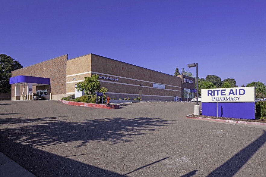 More Photos Of 3101 Green Valley Rd, Cameron Park Drugstore For Sale