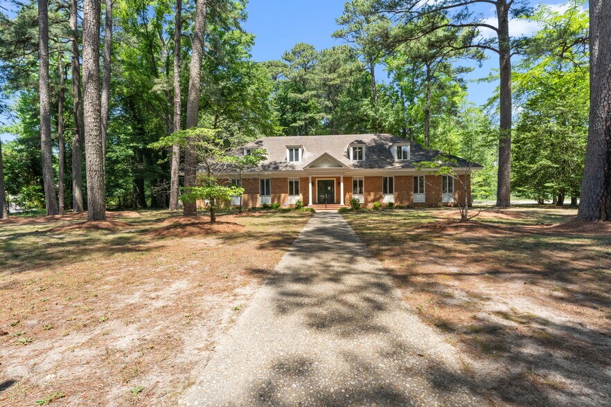 More Photos Of 678 Rappahannock Dr, White Stone Office For Sale