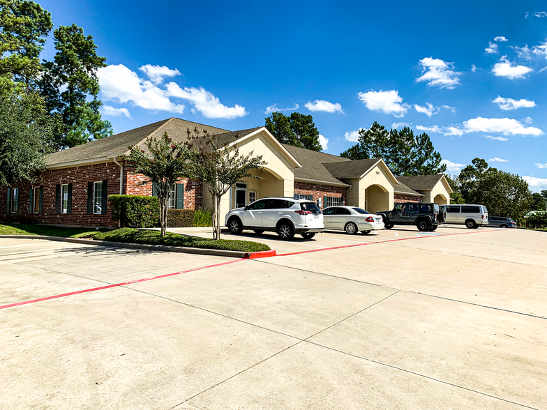 Primary Photo Of 1801 W White Oak Ter, Conroe Unknown For Lease