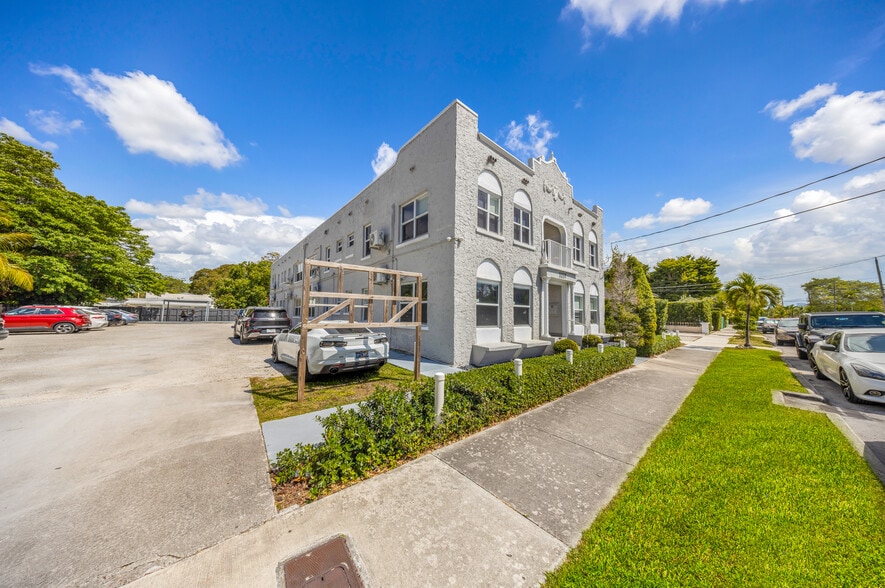 More Photos Of 3237-3253 SW 4th St, Miami Apartments For Sale