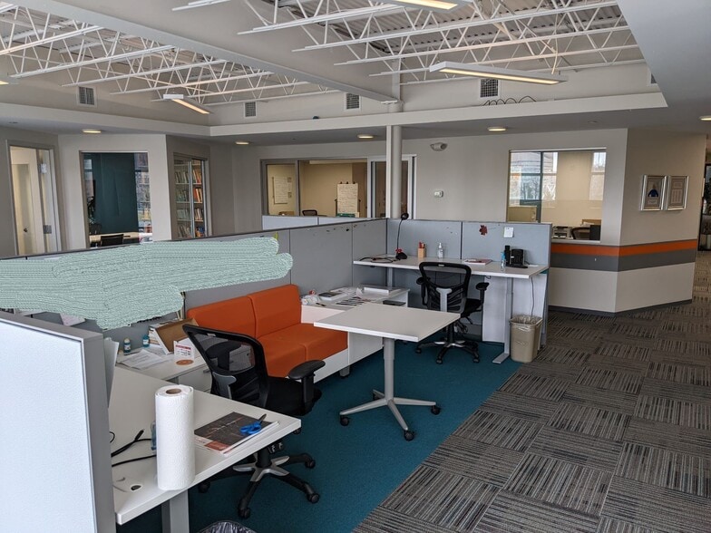 More Photos Of 186 Alewife Brook Pky, Cambridge Office For Lease