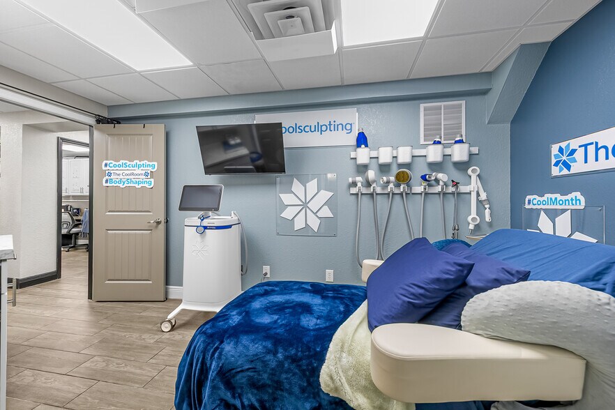 More Photos Of 2194 Highway A1A, Indian Harbour Beach Medical For Sale