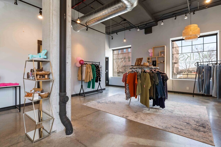 More Photos Of 420 12th Ave SE, Cedar Rapids Office Residential For Sale