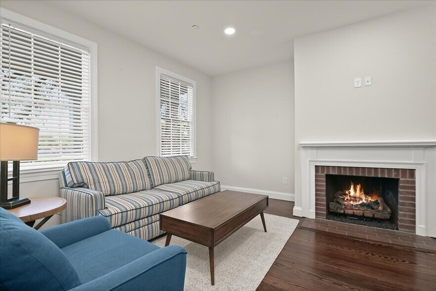 More Photos Of 140 S Washington St, Easton Multifamily For Sale