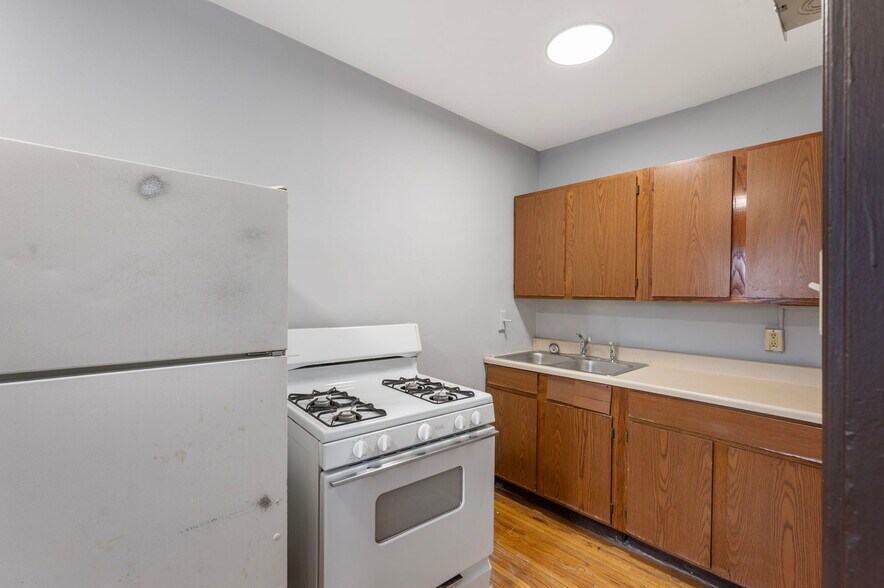 More Photos Of 487 Grand Ave, Saint Paul Apartments For Sale