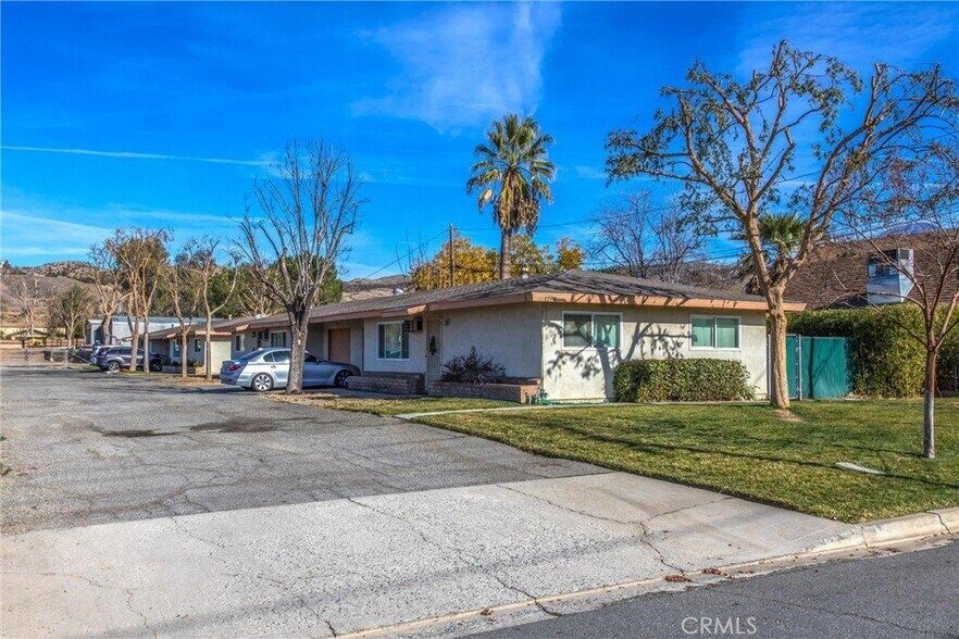 Primary Photo Of 32390 Avenue D, Yucaipa Apartments For Sale