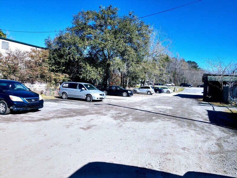 More Photos Of 2826 US Highway 80 W, Garden City Daycare Center For Sale