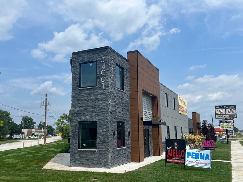 Primary Photo Of 34001 Groesbeck Hwy, Clinton Township Freestanding For Sale