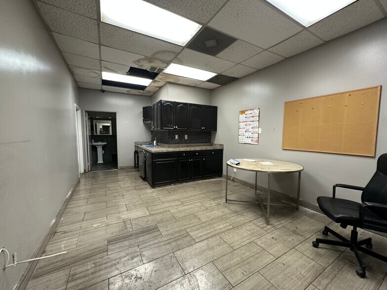 More Photos Of 18409 E Valley Blvd, City of Industry Warehouse For Lease