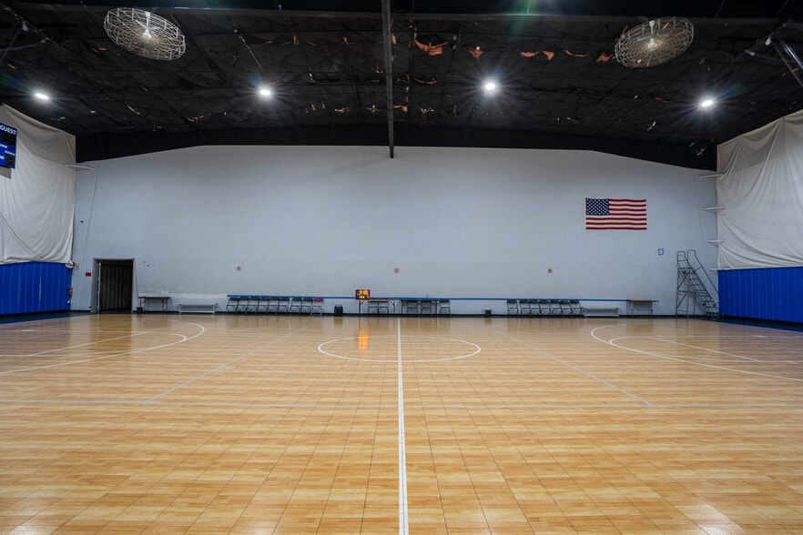 More Photos Of 8160 Regent Pky, Fort Mill Flex For Lease