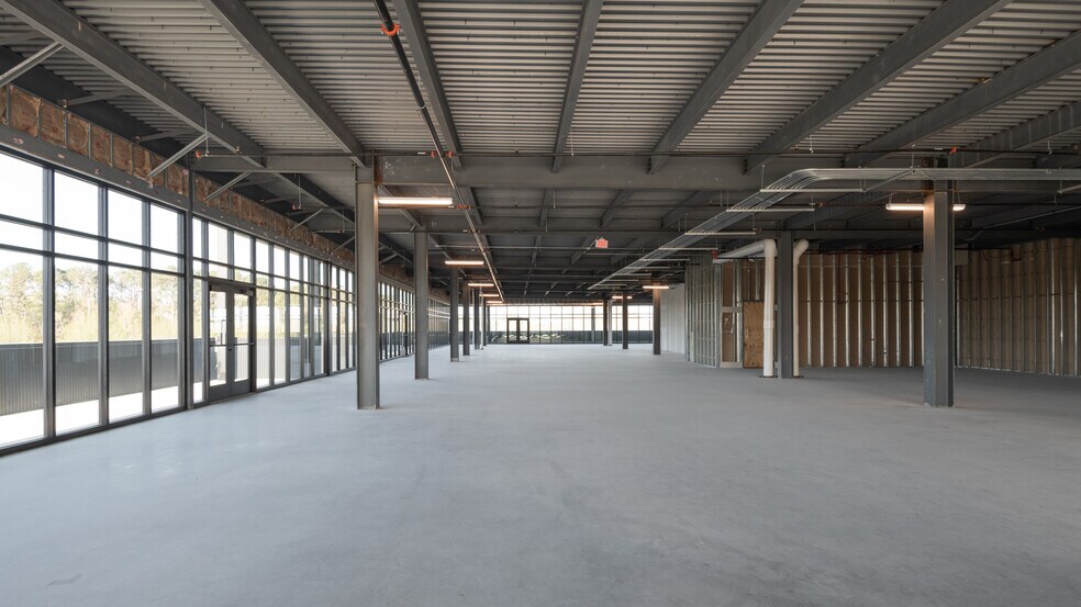 More Photos Of 329 S Royal Oaks Blvd, Franklin Medical For Sale