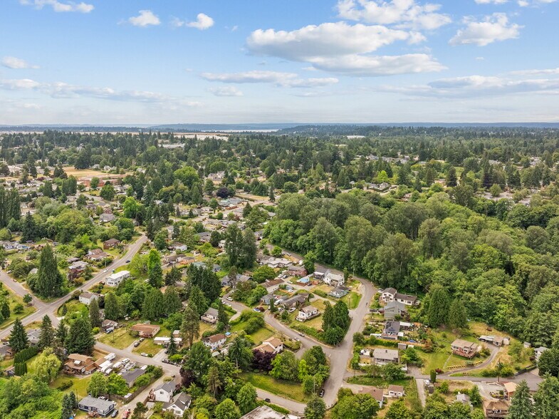 More Photos Of 13004 33rd Ave S, Tukwila Apartments For Sale