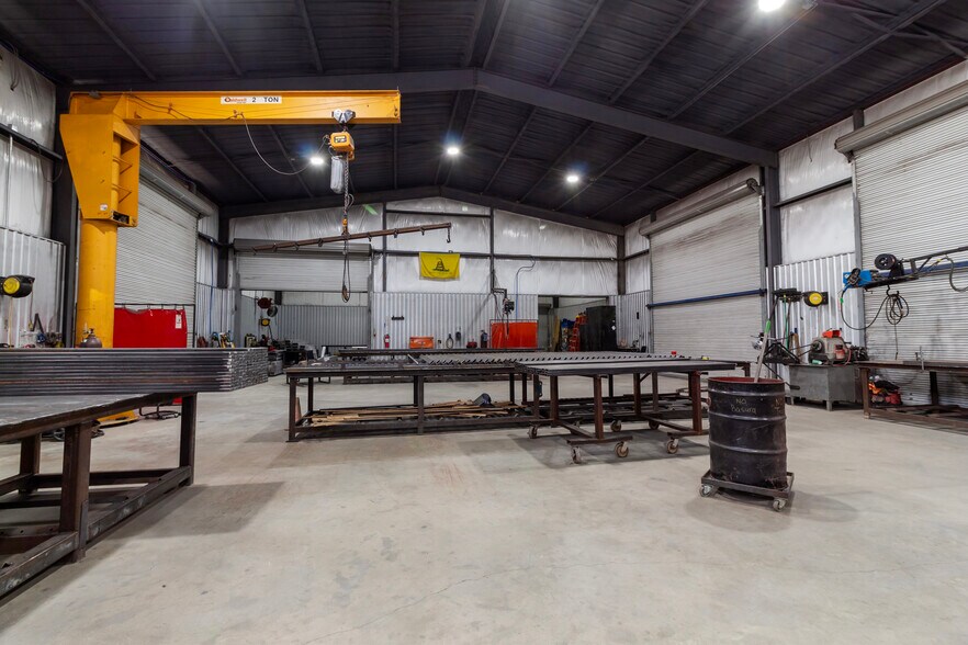 More Photos Of 1113 Innovation Dr, Bryan Industrial For Lease