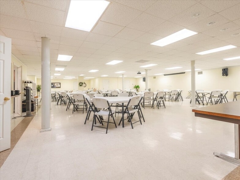 More Photos Of 5708 King Hill Ave, Saint Joseph Religious Facility For Sale