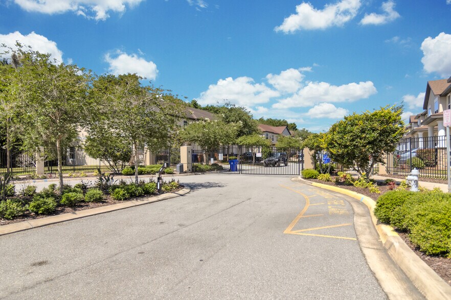More Photos Of 4432-4444 Summer Flowers Pl, Kissimmee Apartments For Sale
