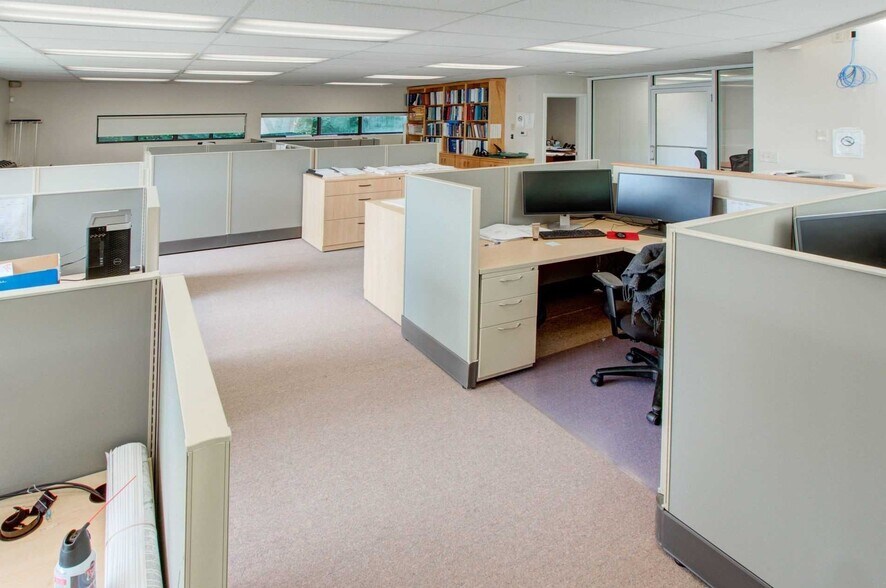 More Photos Of 56 Main St, Poughkeepsie Medical For Lease