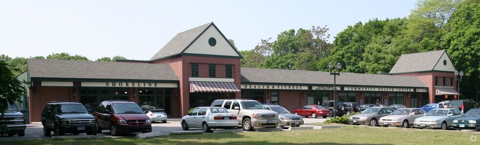 Primary Photo Of 114 E Main St, Clinton Unknown For Lease