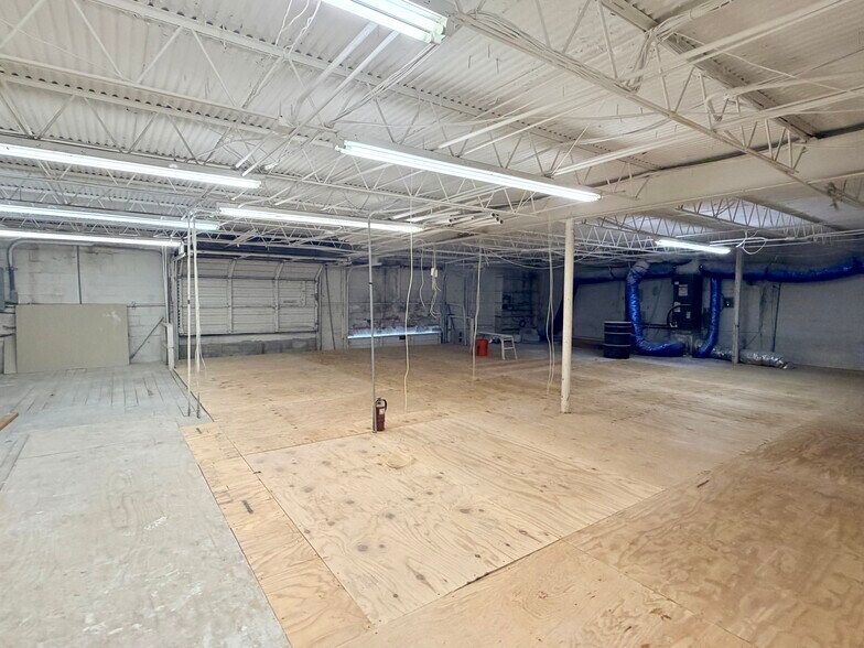 More Photos Of 798 Clearlake Rd, Cocoa Industrial For Lease