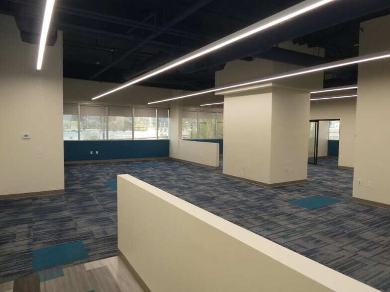 More Photos Of 6100-6120 San Fernando Rd, Glendale Office For Sale
