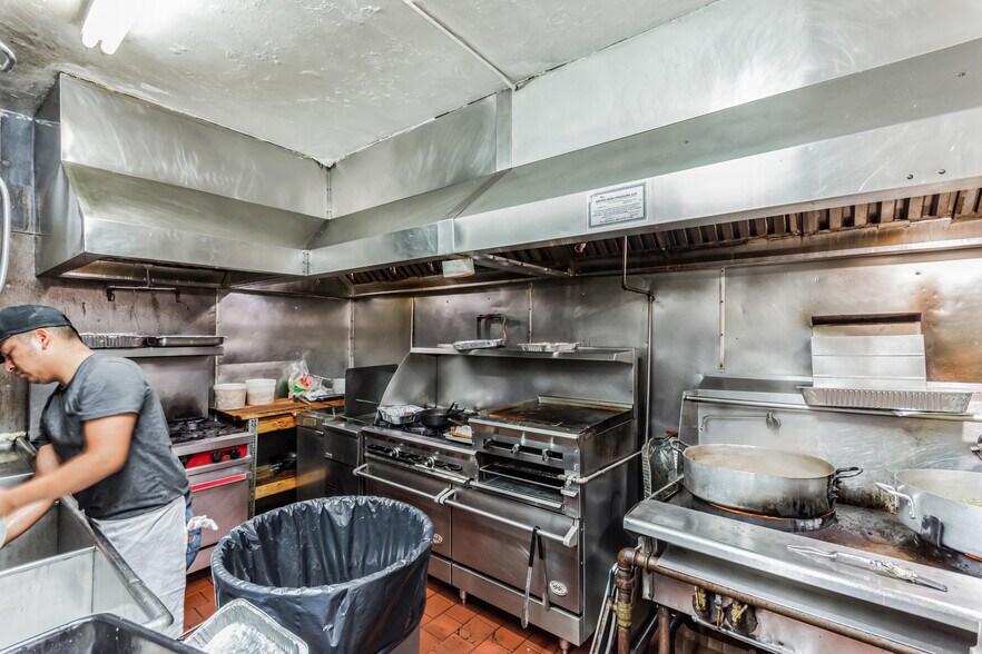 More Photos Of 3903-3905 Bergenline Ave, Union City Storefront Retail Residential For Sale