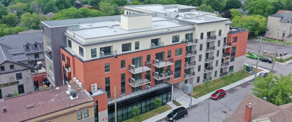 More Photos Of 75 Rue Principale, Gatineau Apartments For Sale