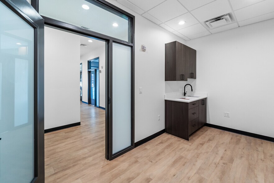 More Photos Of 61 W 3200 N, Lehi General Retail For Sale