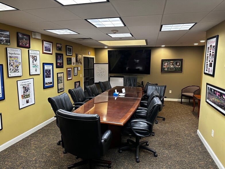 More Photos Of 16 Mason Ave, North Attleboro Office For Lease