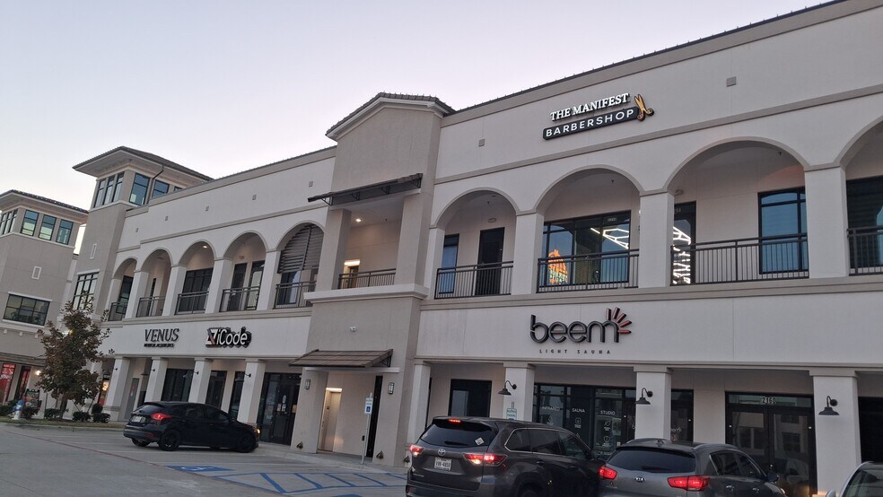 More Photos Of 4041 S Custer Rd, McKinney Storefront Retail Residential For Sale