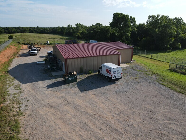 More Photos Of 2380 Simpson rd, Guthrie Flex For Lease