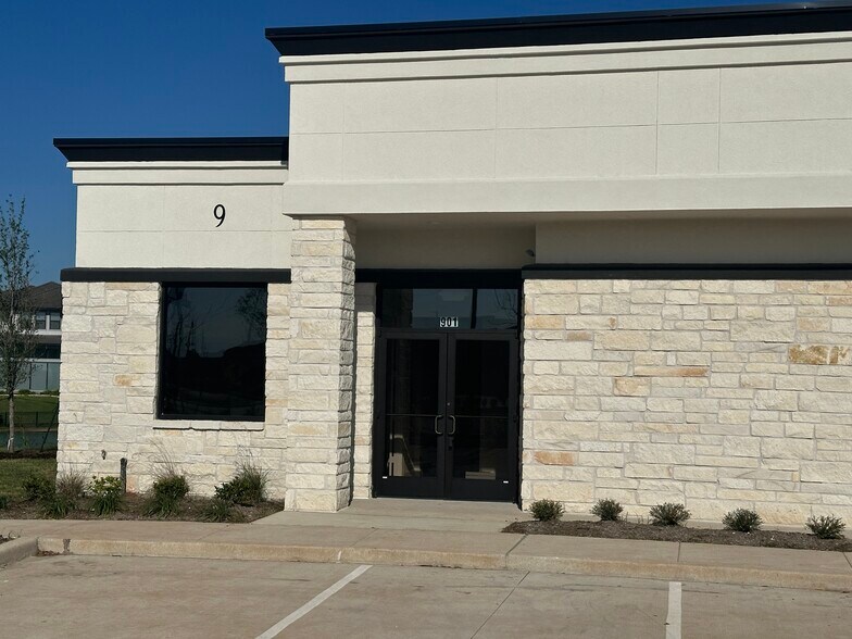 More Photos Of 5501 Cabrera Dr, Sugar Land Unknown For Lease
