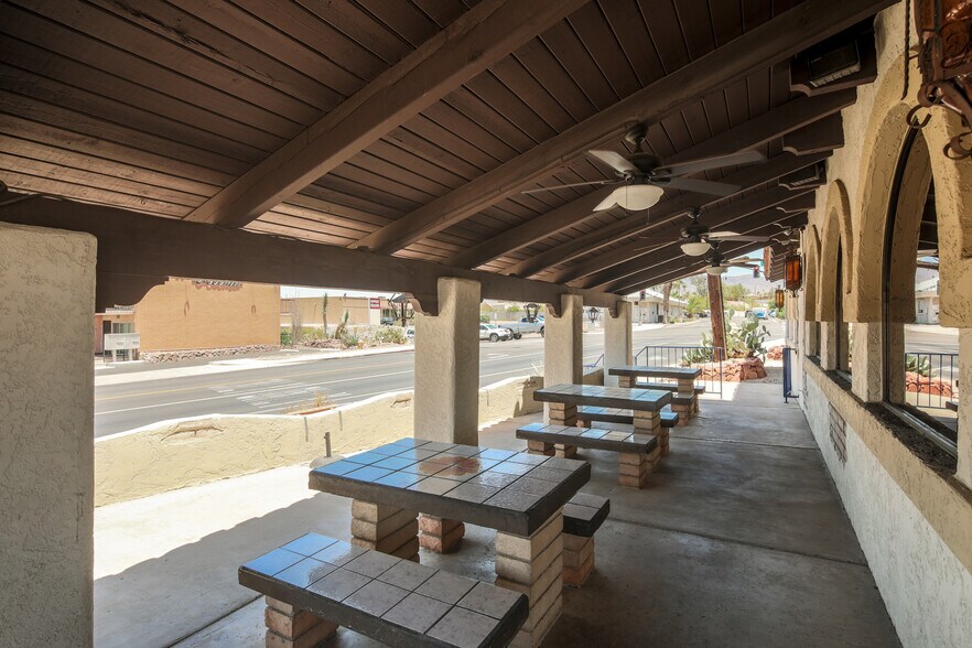 More Photos Of 2200 Mesquite Ave, Lake Havasu City Restaurant For Lease