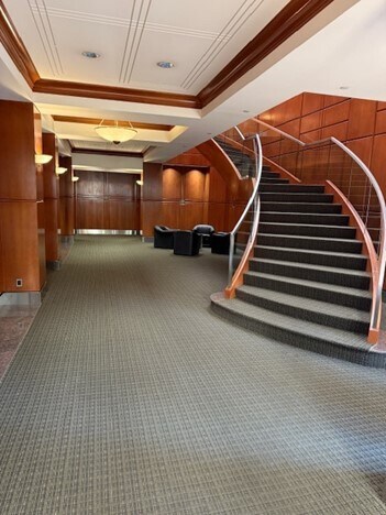 More Photos Of 355 S Old Woodward Ave, Birmingham Office For Lease