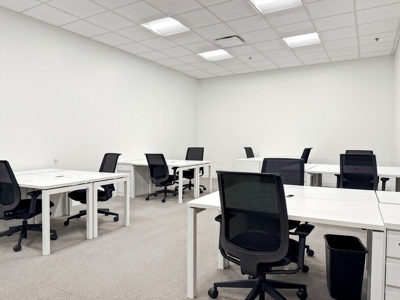 More Photos Of 355 S Main St, Greenville Coworking Space