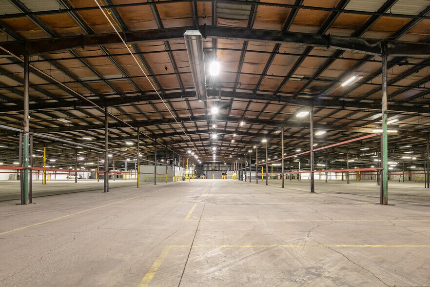 More Photos Of 130 Ecton Rd, Winchester Unknown For Lease