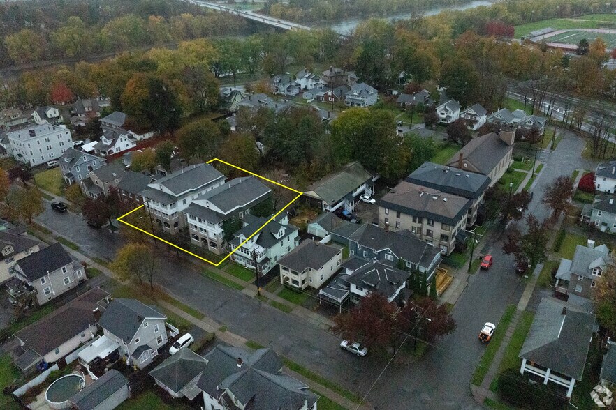 More Photos Of 408 Roosevelt Ave, Endicott Multifamily For Sale