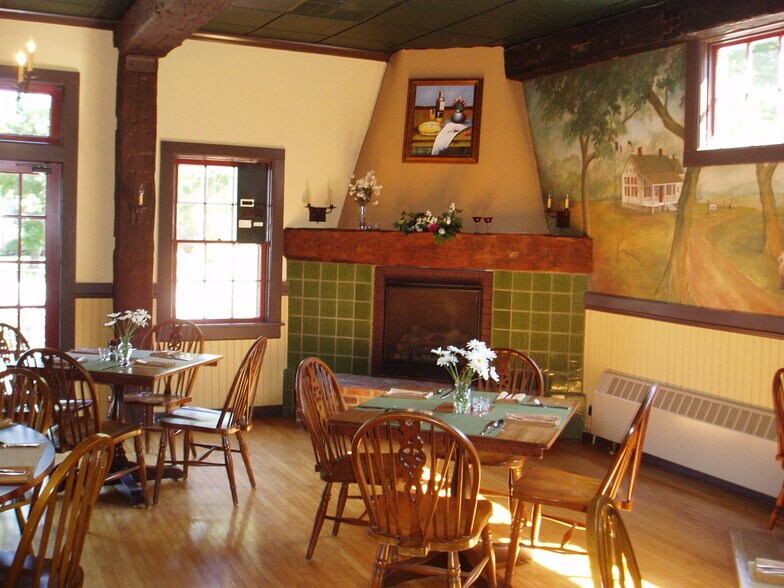 More Photos Of 124 Main St, Cherry Valley Restaurant For Sale