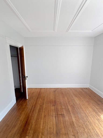 More Photos Of 1156 Carl Ave, Cleveland Apartments For Sale