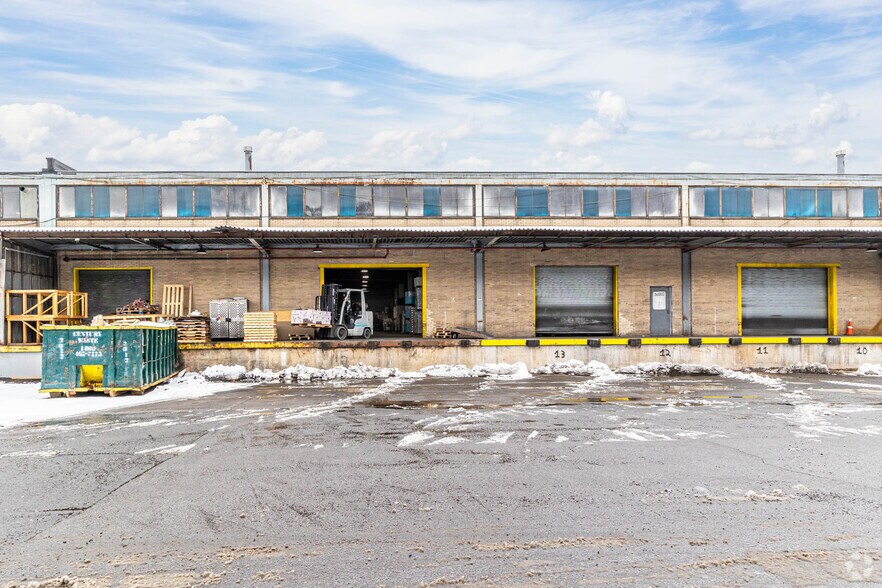 More Photos Of 1200 Fuller Rd, Linden Warehouse For Lease