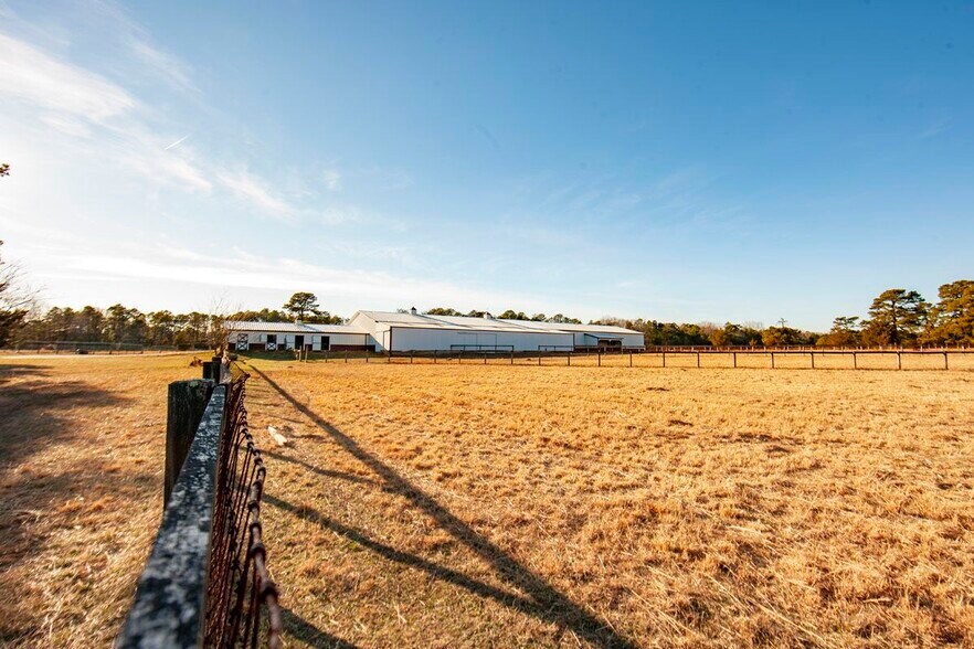 More Photos Of 98 Cumberland Ave, Estell Manor Land For Sale