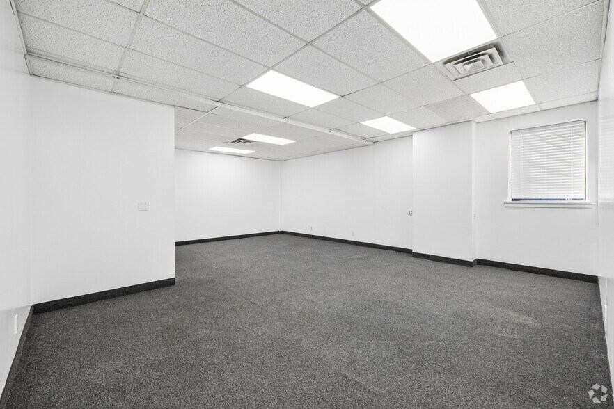 More Photos Of 131 Main St, Hackensack Office For Lease
