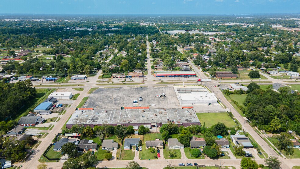 More Photos Of 11320 Homestead Rd, Houston Supermarket For Sale