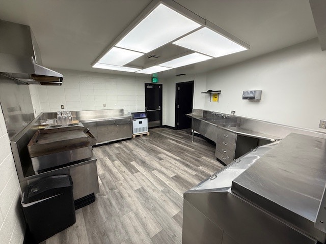 More Photos Of 2007 Yosemite Blvd, Modesto Office For Lease