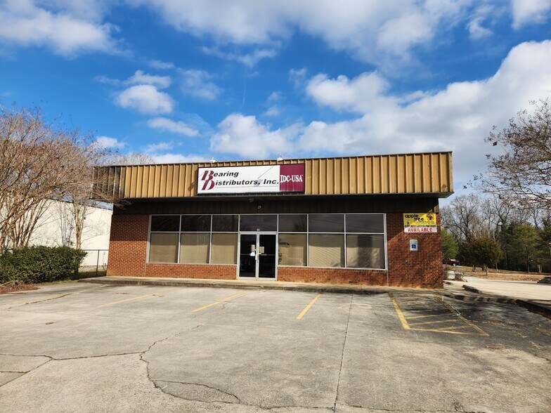 Primary Photo Of 720 W Main St, Rock Hill Flex For Lease