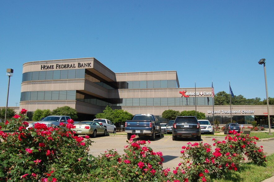 More Photos Of 9300 Mansfield Rd, Shreveport Medical For Sale