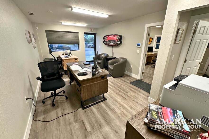 More Photos Of 180 Artists Ave, Englewood Warehouse For Sale