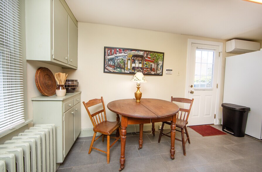 More Photos Of 69 E Oakland Ave, Doylestown Office For Sale