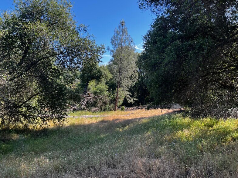 More Photos Of 7060 La Mesa Ln, Somerset Land For Sale