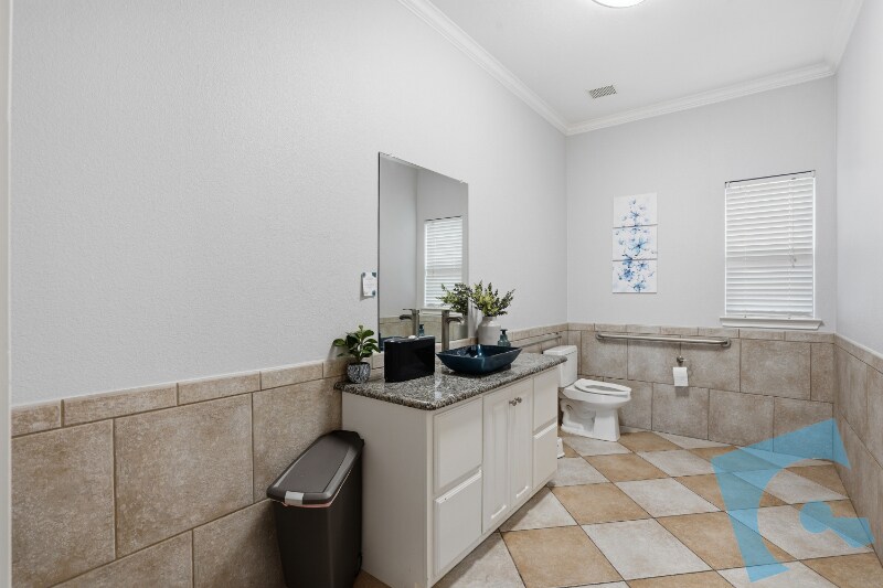 More Photos Of 5005 Thompson Ter, Colleyville Office For Lease