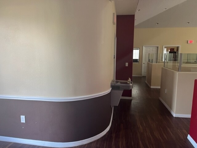 More Photos Of 18922 N Dale Mabry Hwy, Lutz Office For Lease